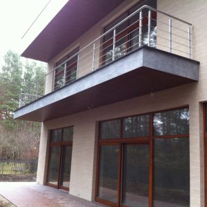 Outside-railings-with-horizontal-filing (2)