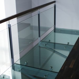 With-glass-elements (26)